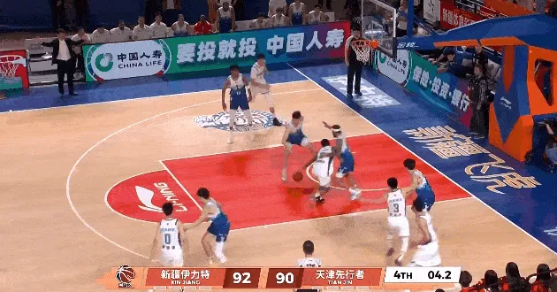 星空体育官网-哈姆雷特极限抛投出手压哨打进，天津绝平新疆打进加时